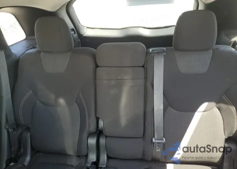 2016 Jeep Cherokee Latitude z USA, uszkodzony, nr VIN 1C4PJLCS1GW347533